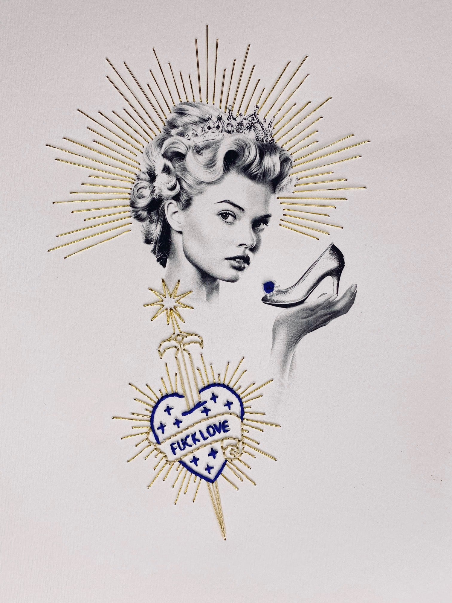 Cendrillon, broderie photo sur papier (Copie)